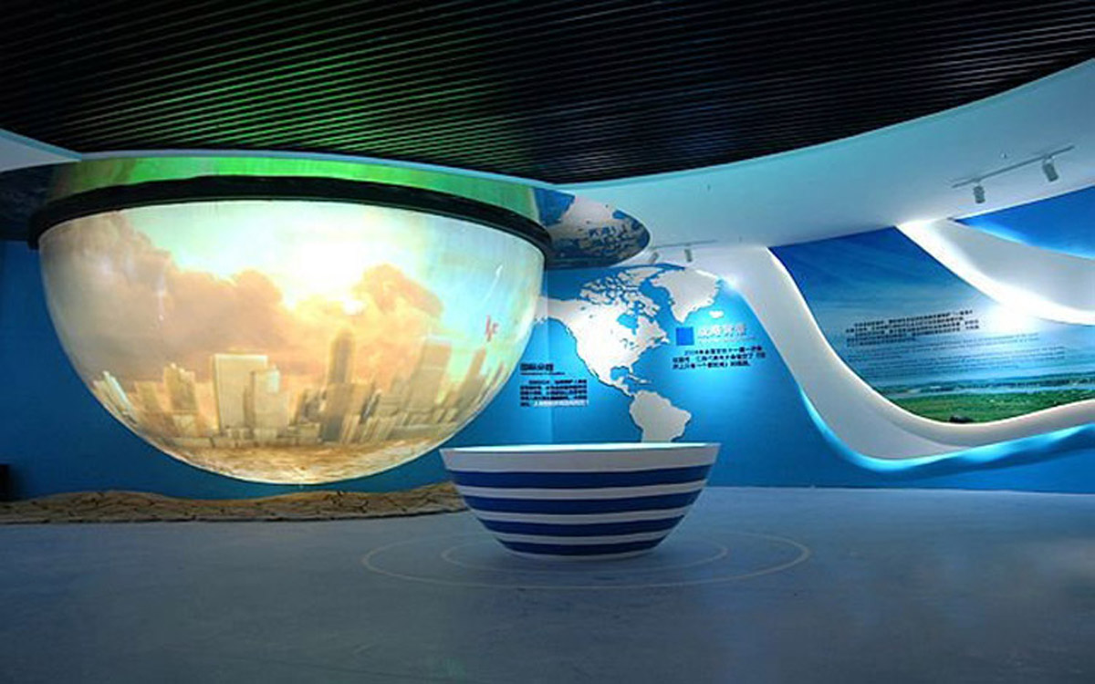 定陶媒体互动展厅球幕系统展示