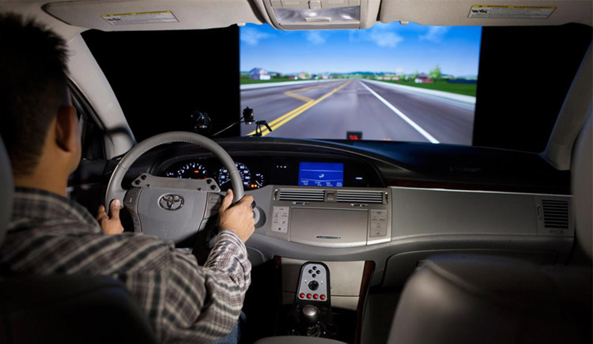 弓长岭媒体互动动感汽车驾驶模拟器