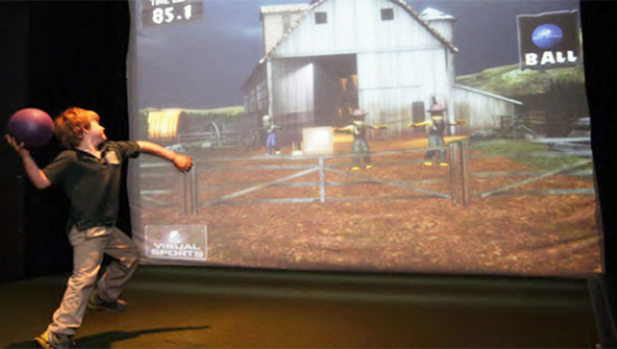 海林媒体互动虚拟僵尸闪避球体验